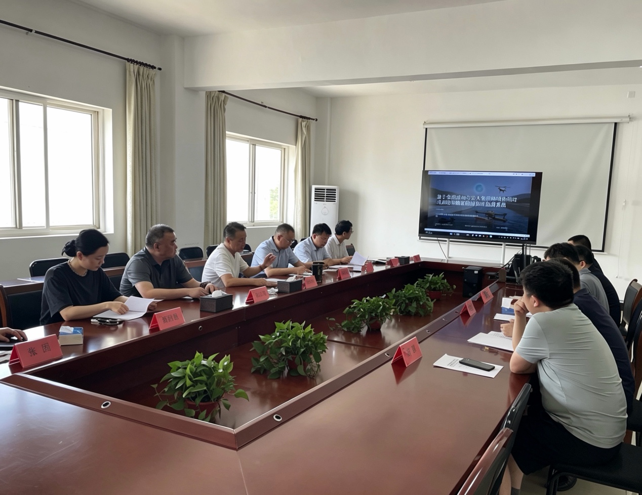 校企协同赋能智慧水利与低空经济 ——人工智能学院赴湖南虹炜科技有限公司开展调研交流